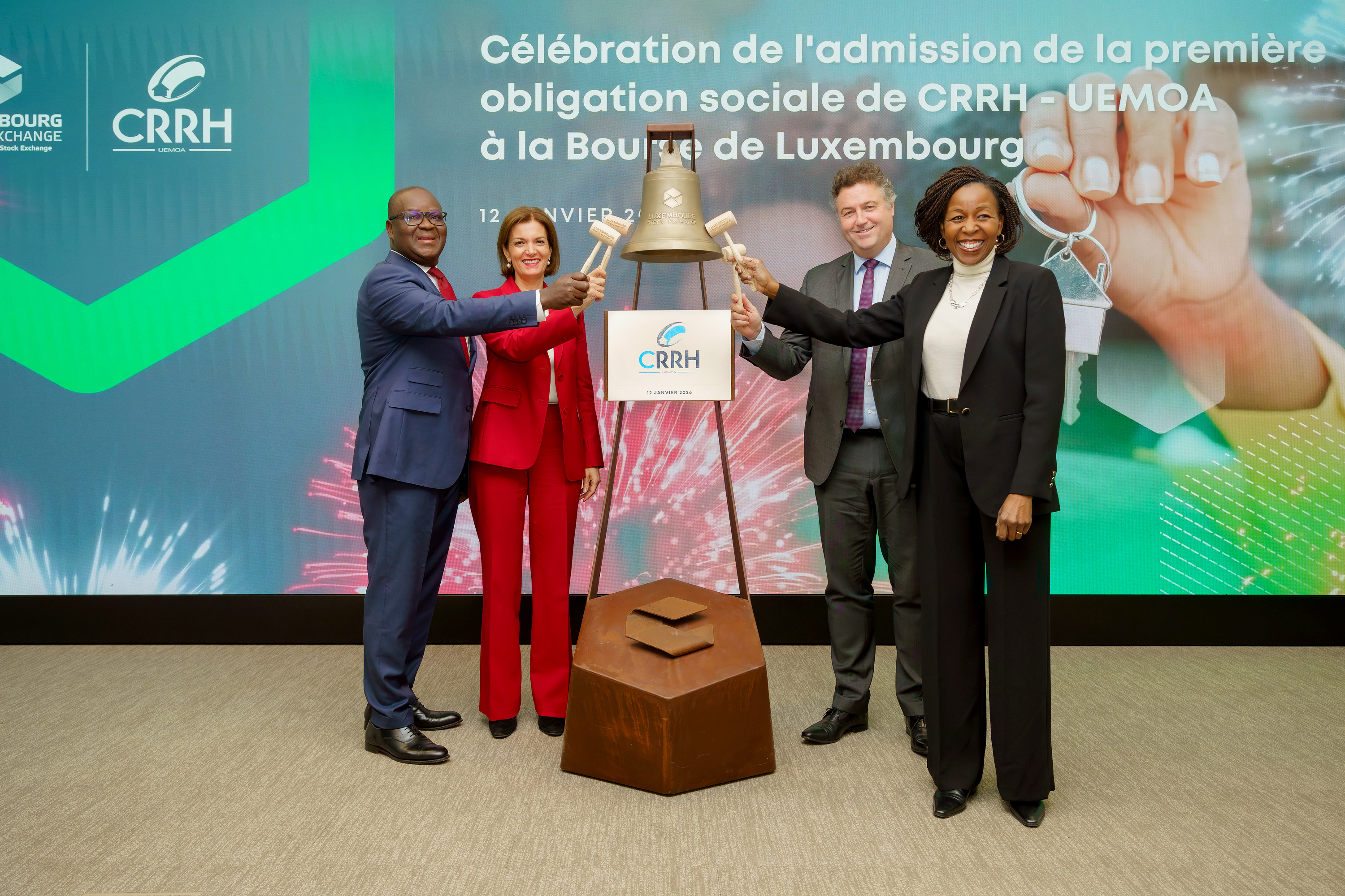 Picture of the RtB ceremony celebrating the admission of the social bond issued by CRRH-UEMOA